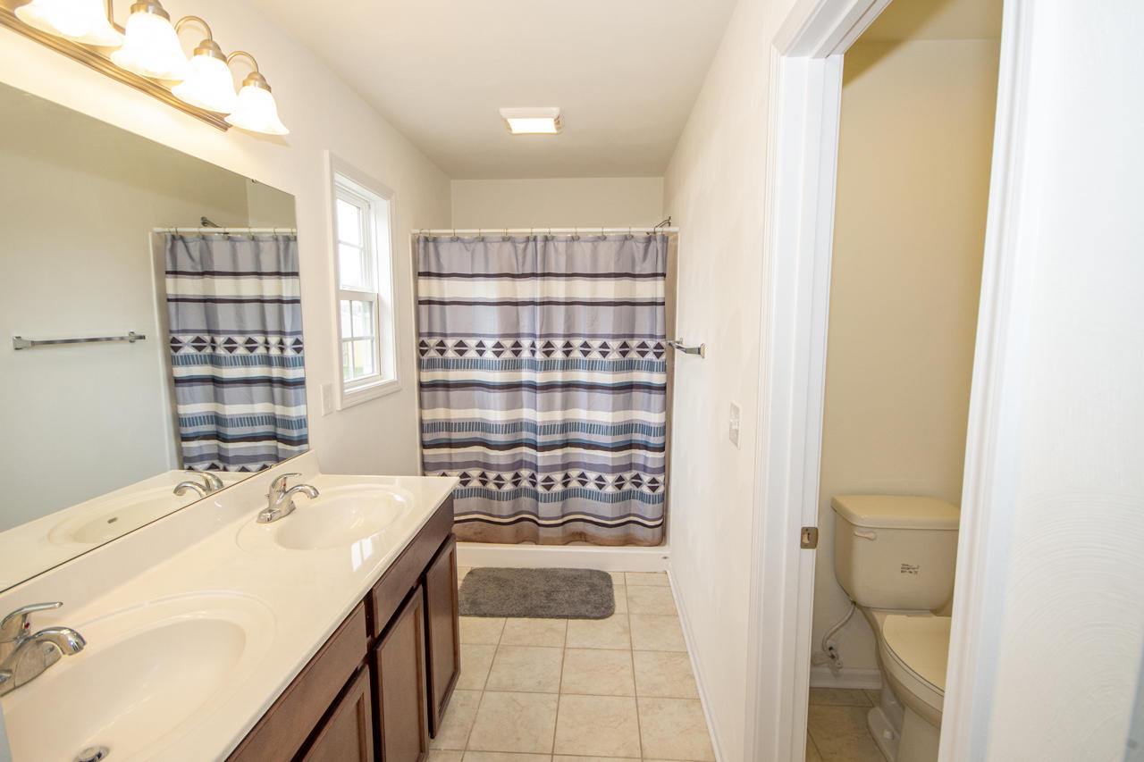 506 Cambridge Ct Road Vinton, VA 24179 - Photo 23 of 29 Cambridge - 27