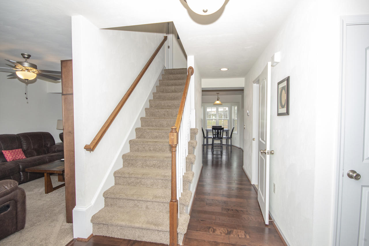 506 Cambridge Ct Road Vinton, VA 24179 - Photo 8 of 29 Cambridge - 11