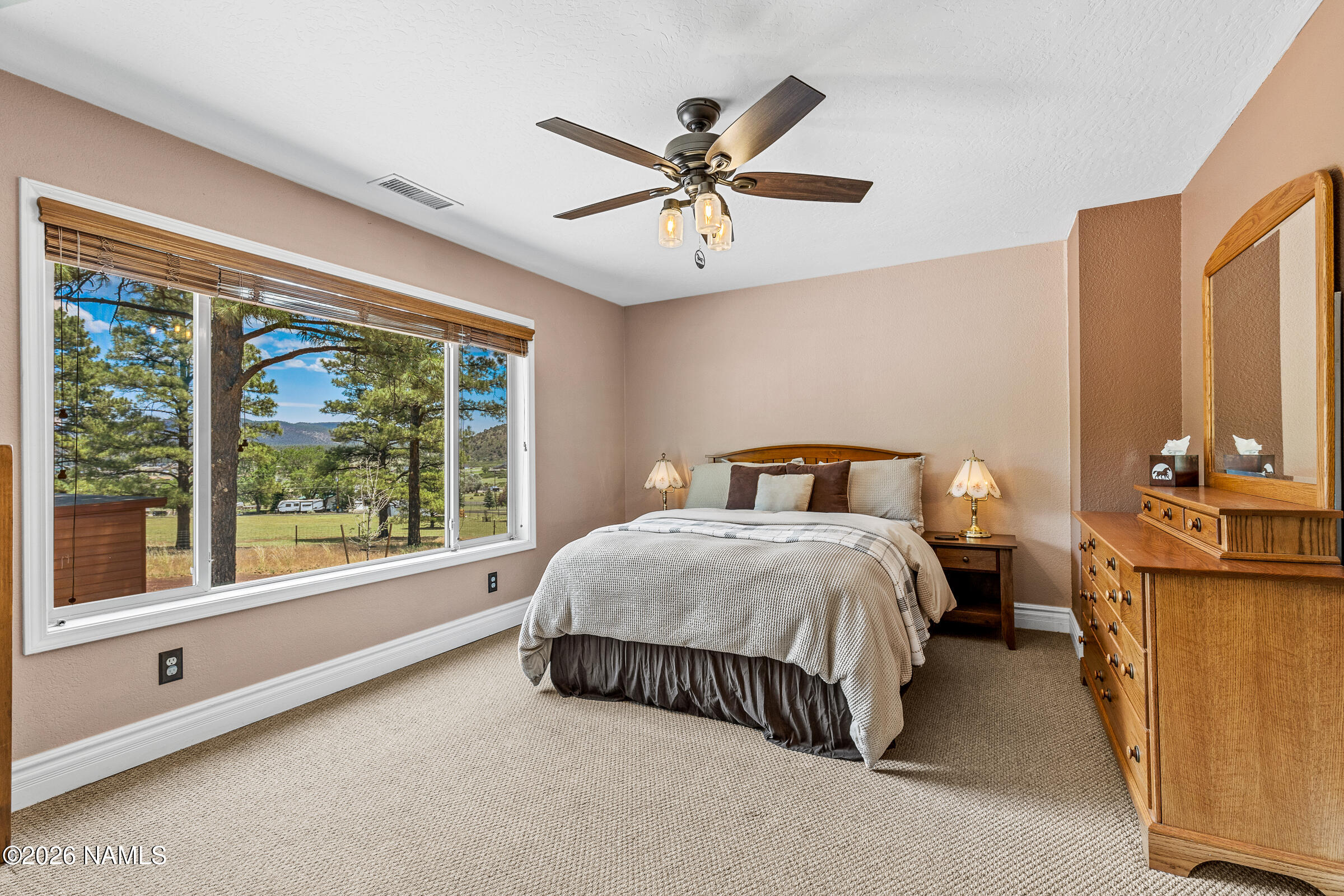 8921 Hulls Road Flagstaff, AZ 86004 - Photo 38 of 80 Guest Bedroom #1