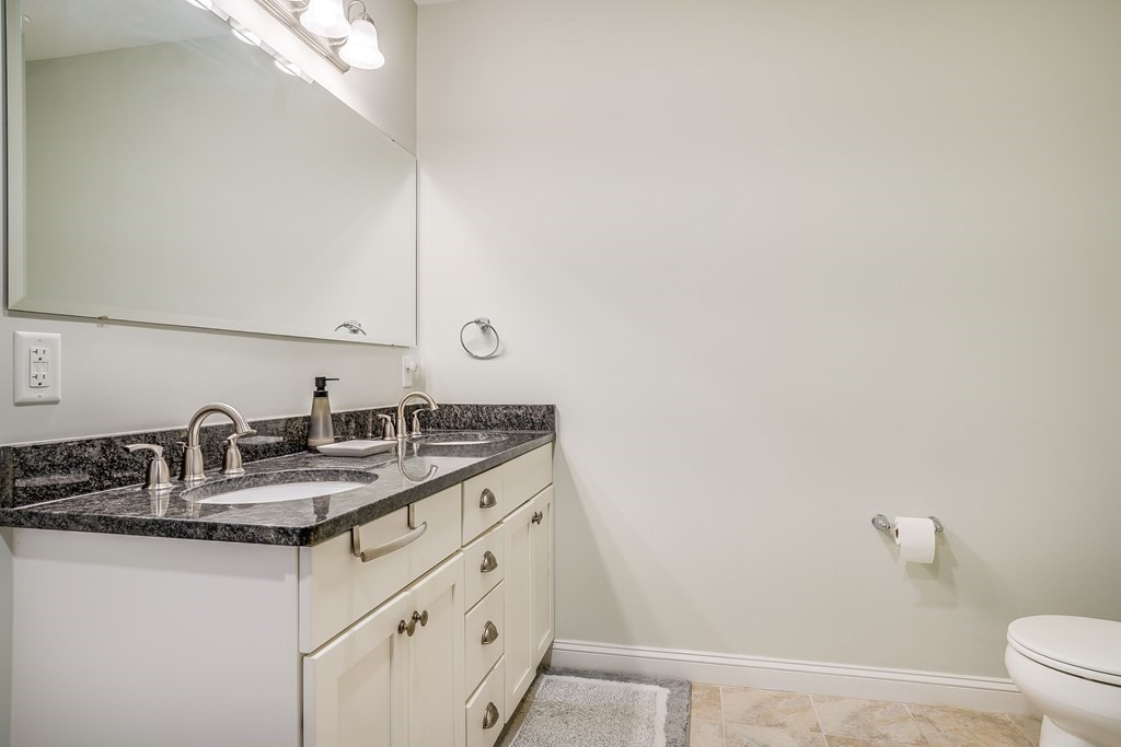 20 N Street, Unit 404 Hampton, NH 03842 - Photo 21 of 41 Gallery Image 21
