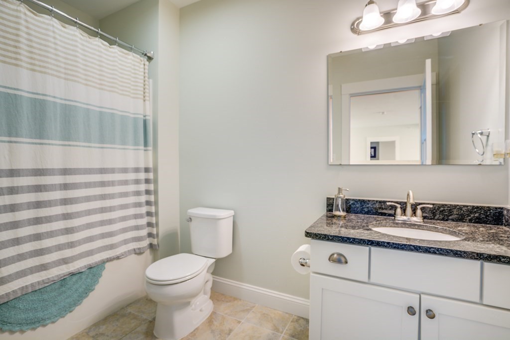 20 N Street, Unit 404 Hampton, NH 03842 - Photo 26 of 41 Gallery Image 26