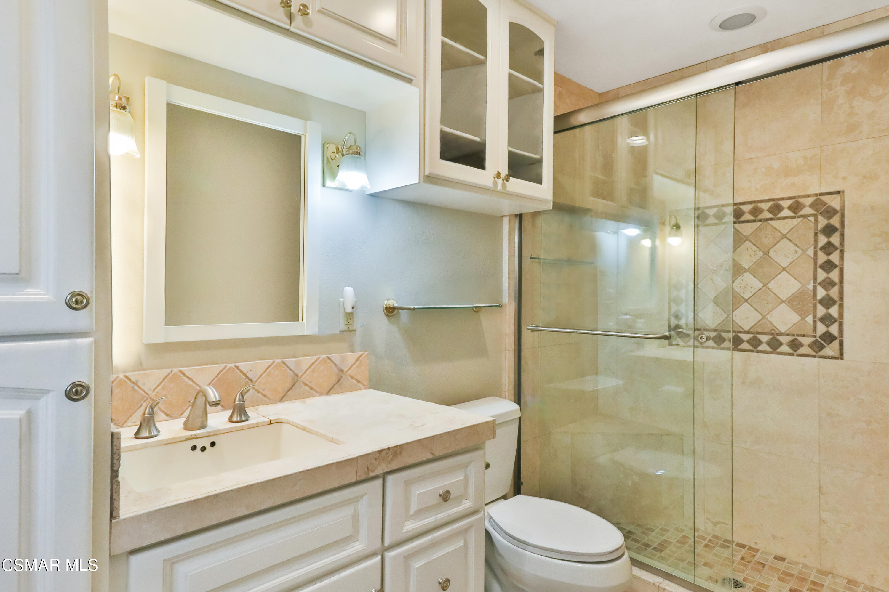 423 Appleton Road Simi Valley, CA 93065 - Photo 16 of 25 IMG_8412 v2