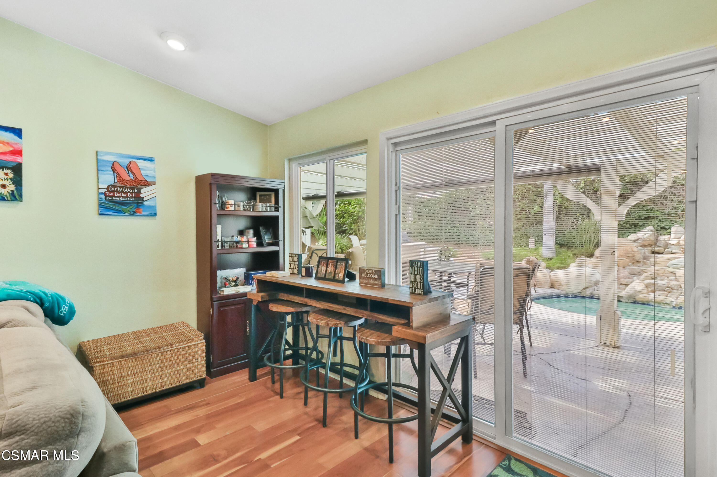 423 Appleton Road Simi Valley, CA 93065 - Photo 9 of 25 IMG_8395 v2