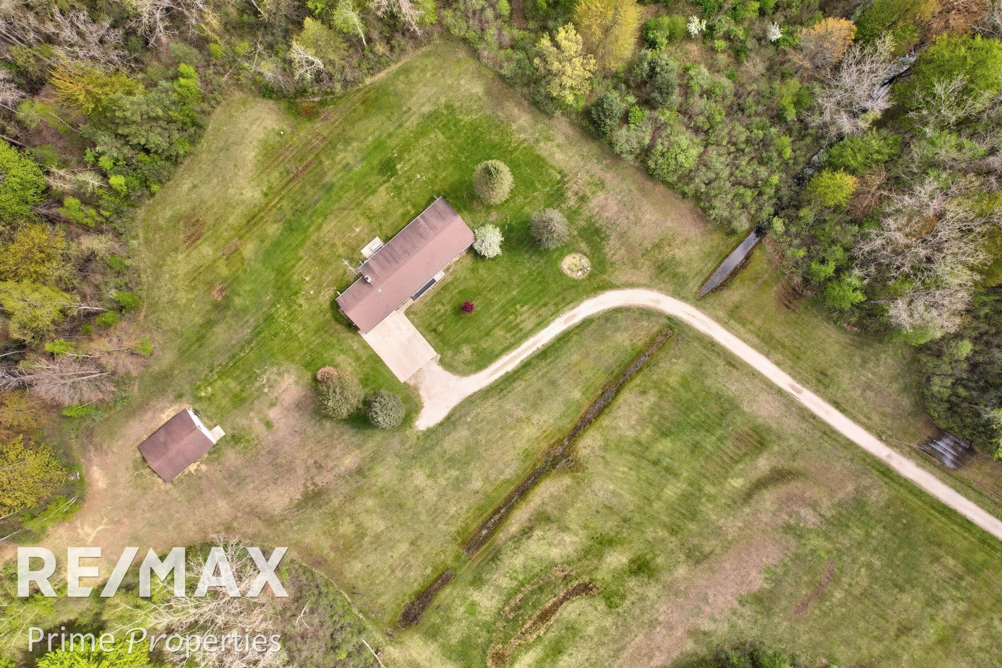 4301 Curtis Road Birch Run, MI 48415 - Photo 48 of 59 50208296-ed3bca9a-ae9d-41b0-ba19-ce4a0f3bd9e4.JPG