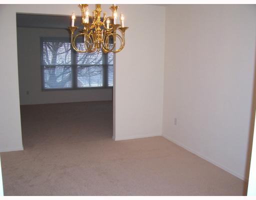 226 Shafer Road Coraopolis, PA 15108 - Photo 4 of 8 Dining Room.