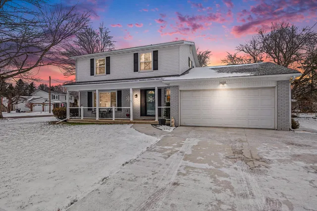 $325,000 | 1608 Edington Street, Portage, MI 49024