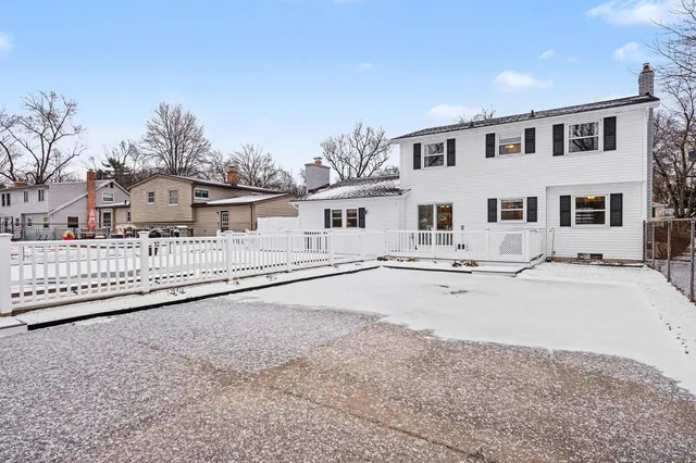 $325,000 | 1608 Edington Street, Portage, MI 49024