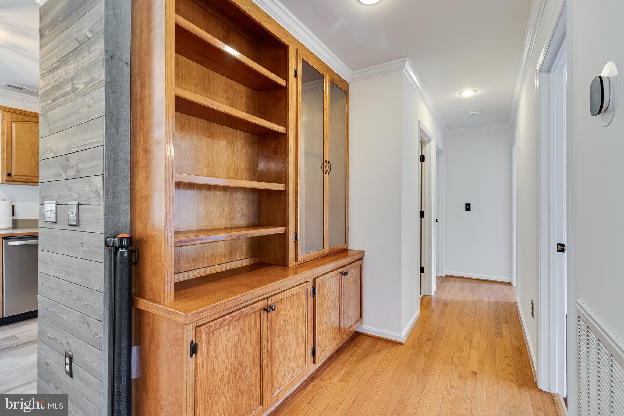 14479 Round Hill Road King George, VA 22485 - Photo 18 of 69 Built in Shelves