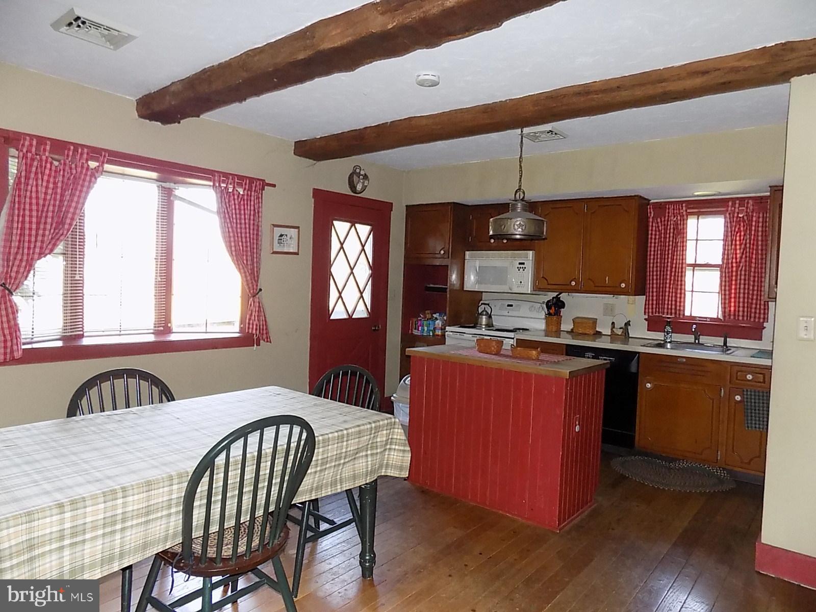 216 Haines Road York, PA 17402 - Photo 17 of 35 Gallery Image 17