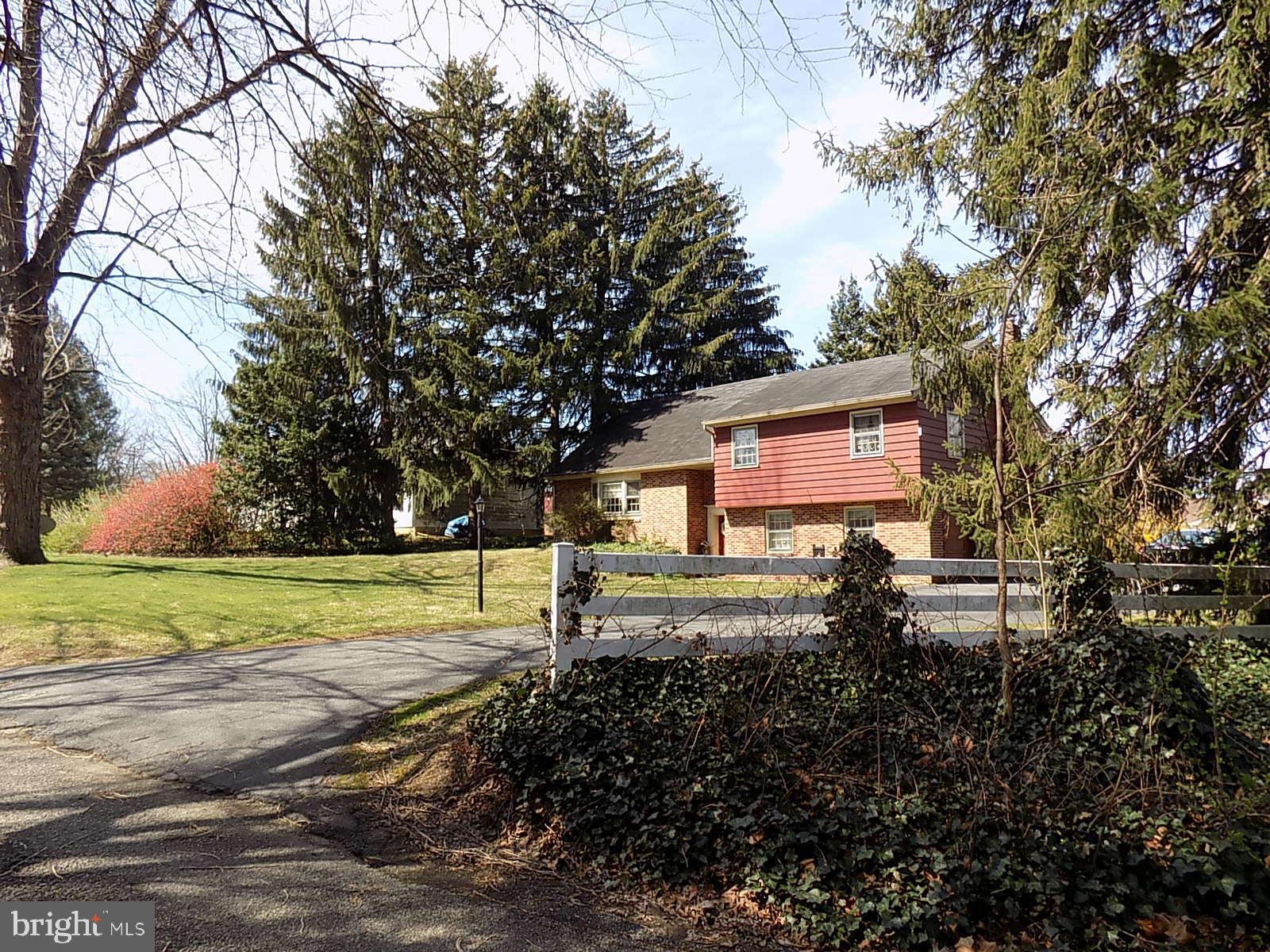 216 Haines Road York, PA 17402 - Photo 8 of 35 Gallery Image 8