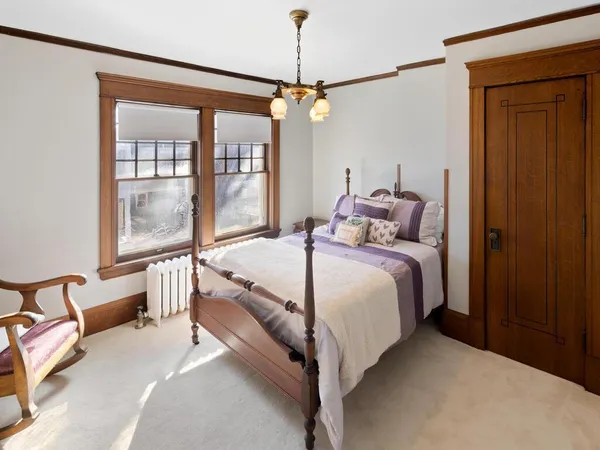 $339,900 | 315 West Fountain Street, Albert Lea, MN 56007