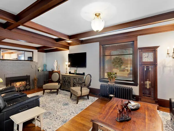 $325,000 | 315 West Fountain Street, Albert Lea, MN 56007