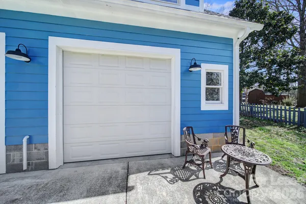 $1,950 | 345 Jefferson Street, Matthews, NC 28105