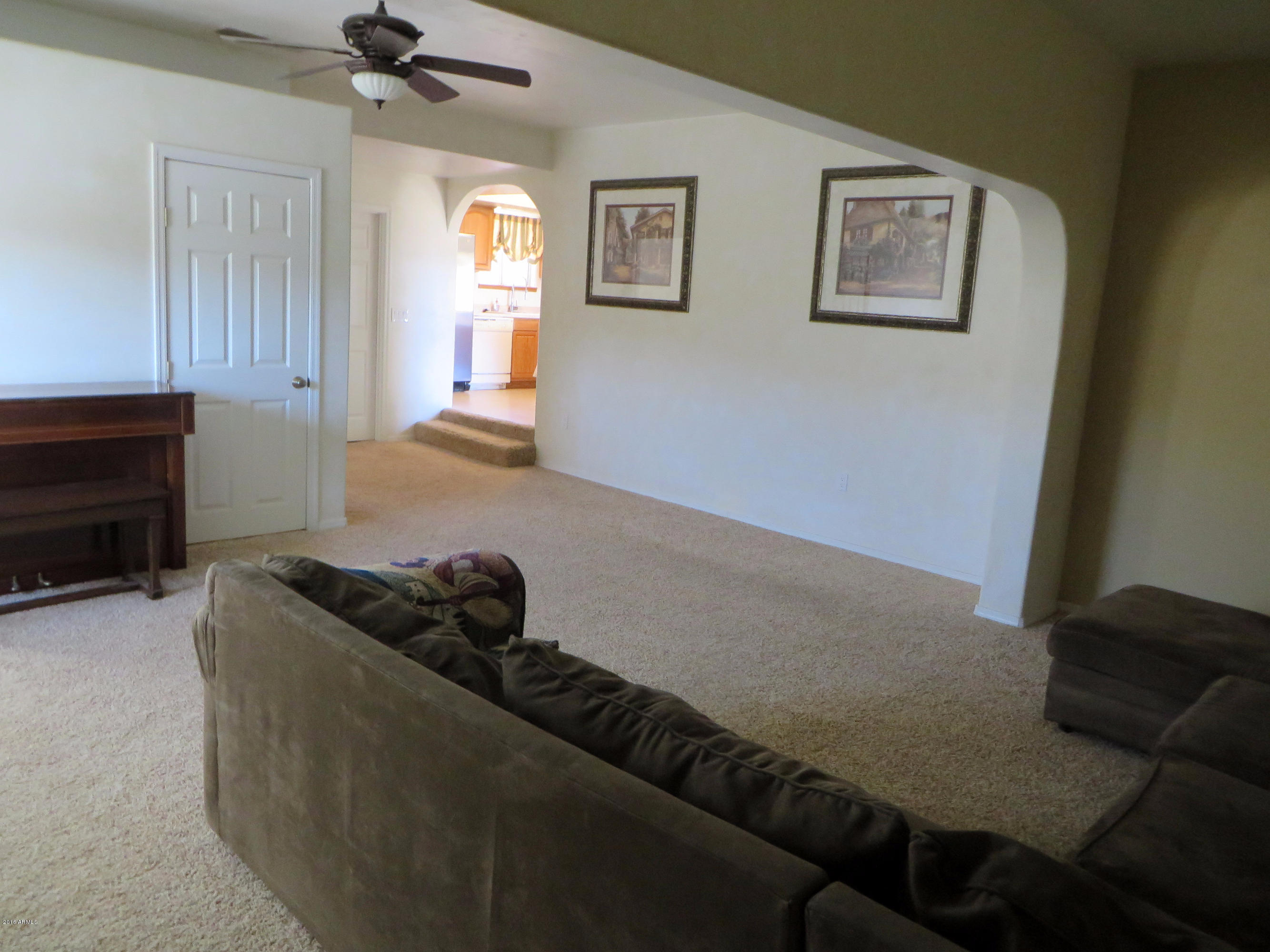 18440 Peeples Valley Road Peeples Valley, AZ 86332 - Photo 54 of 68 Family Room