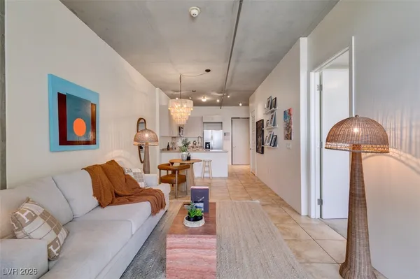 $2,000 | 353 East Bonneville Avenue, Unit 343, Las Vegas, NV 89101
