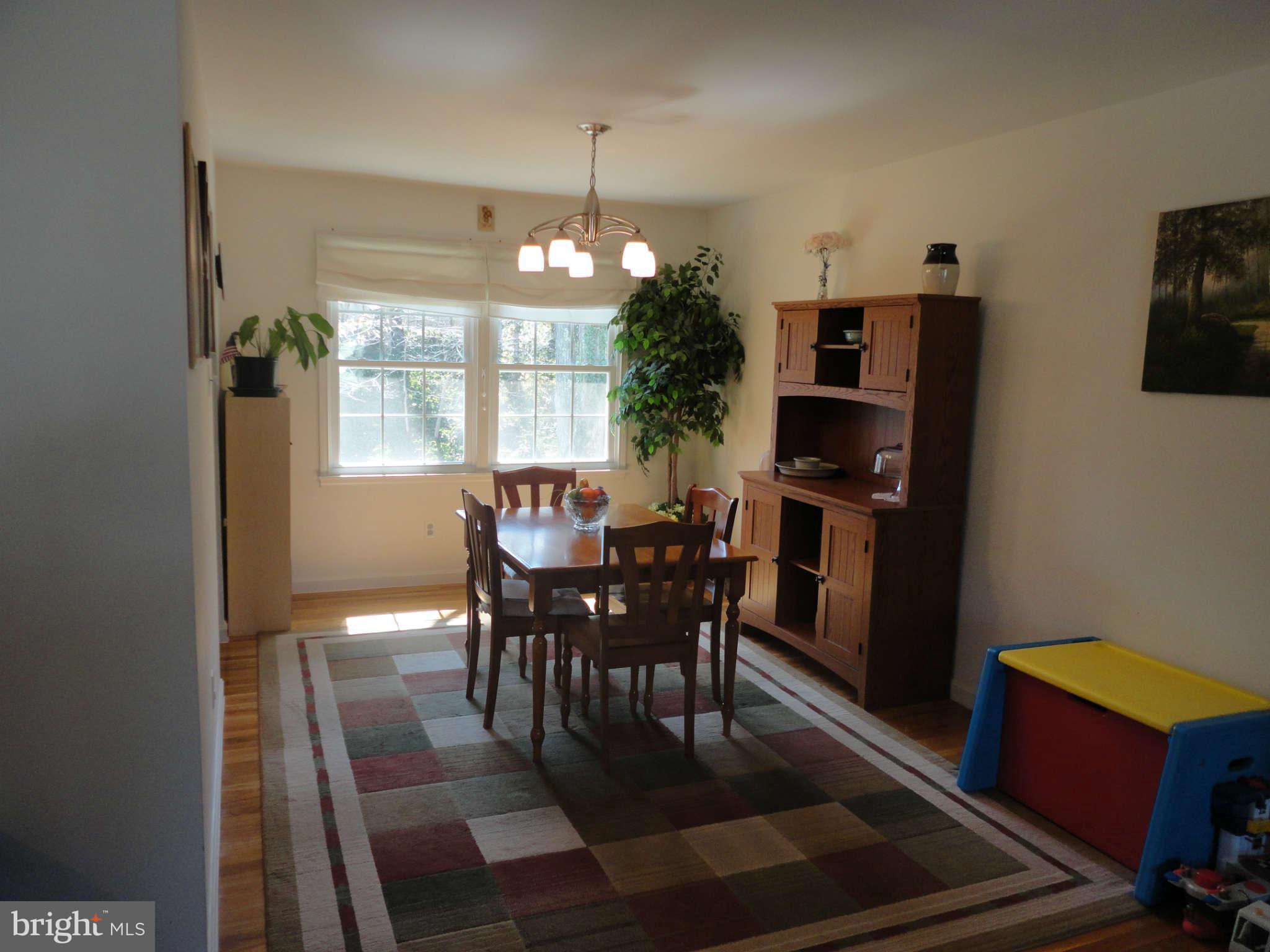 2003 Brierhill Road Fort Washington, MD 20744 - Photo 4 of 19 Dining Room