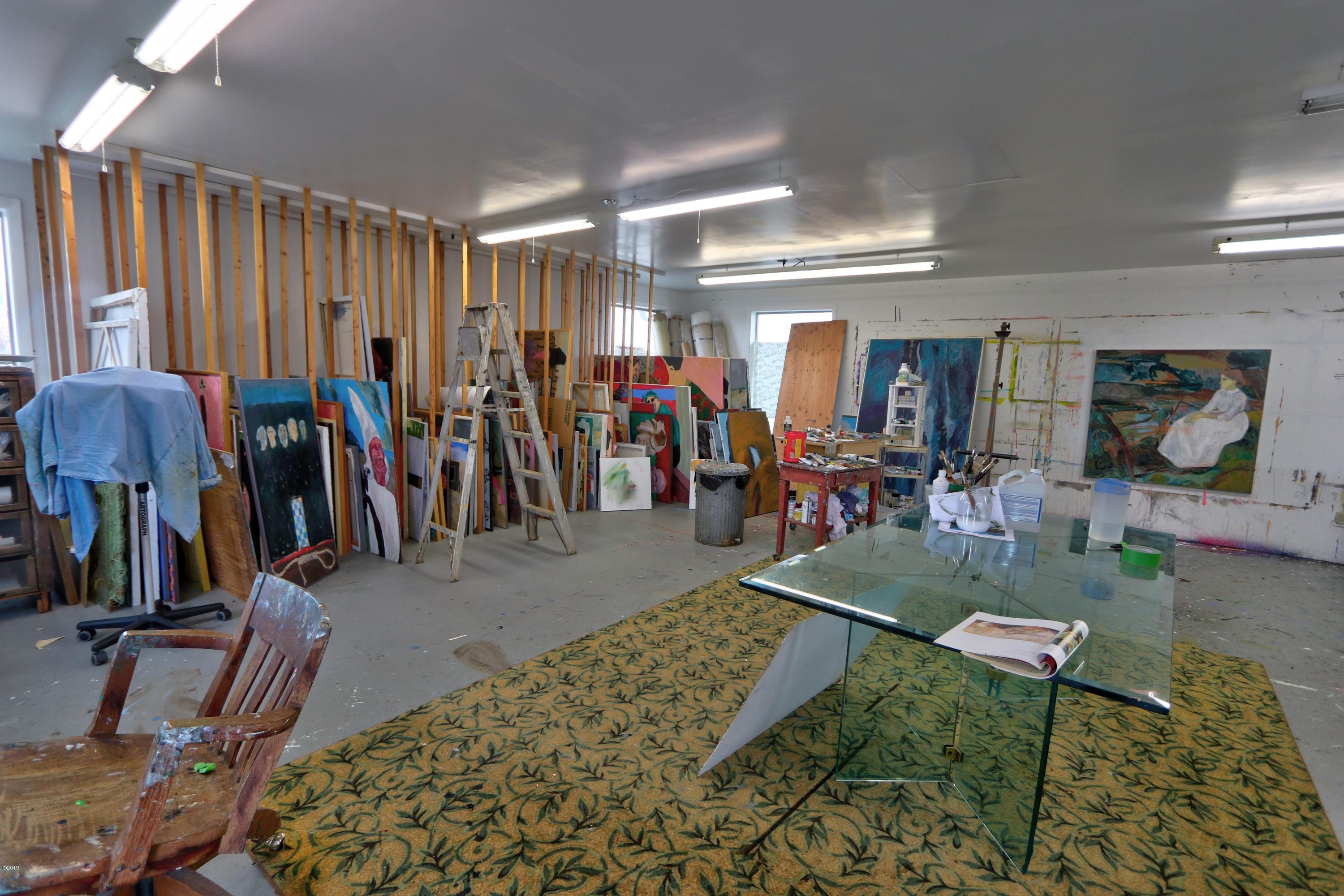 19 Southwest Hurbert Street Newport, OR 97365 - Photo 46 of 51 Art Studio