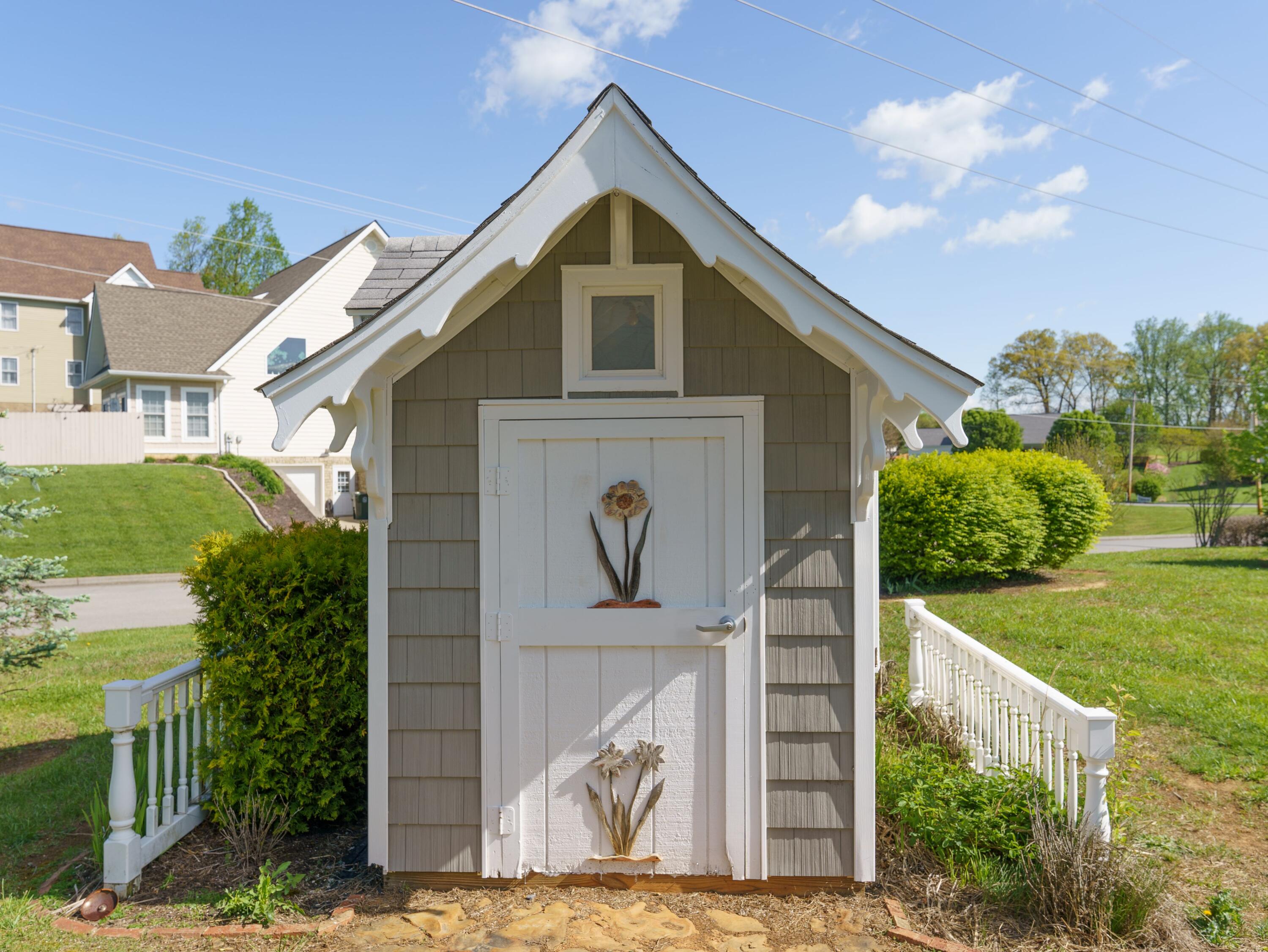 67 Sand Ridge Circle Jonesborough, TN 37659 - Photo 6 of 41 Pamela Pope-7
