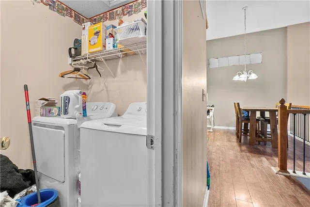 $370,000 | 21135 West 120th Terrace, Olathe, KS 66061