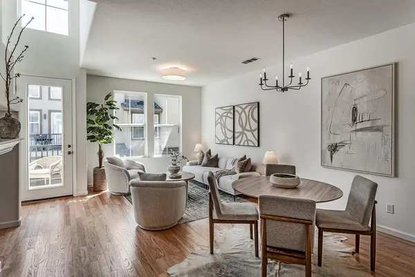 $1,448,000 | 30 Royal Oak Court, Mountain View, CA 94040