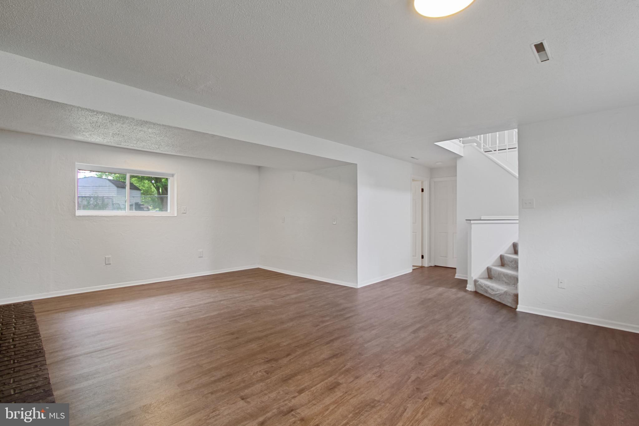 4165 Beaumont Road Dover, PA 17315 - Photo 21 of 28 Gallery Image 21