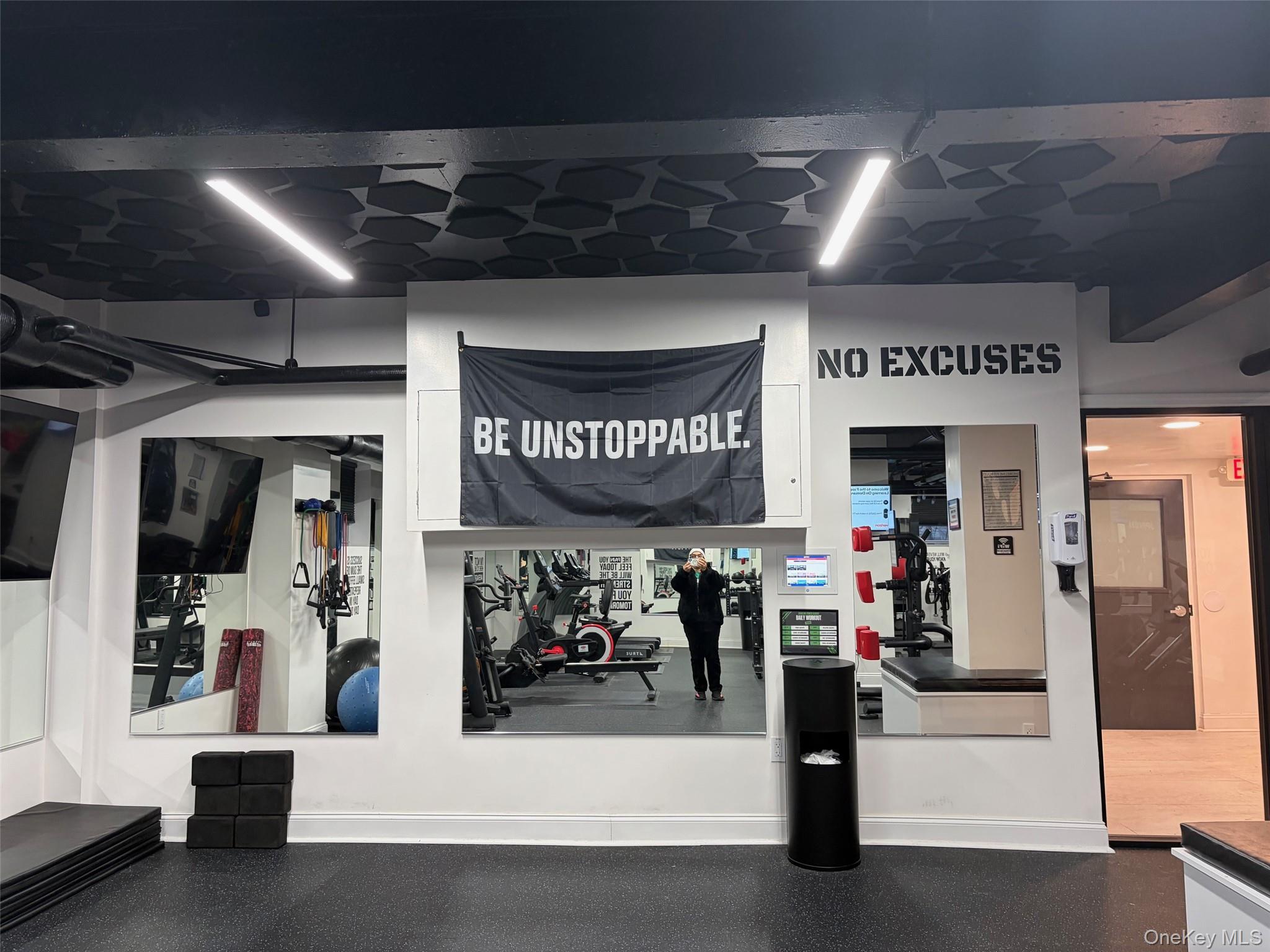 210 Pelham Road, Unit 5L New Rochelle, NY 10805 - Photo 12 of 18