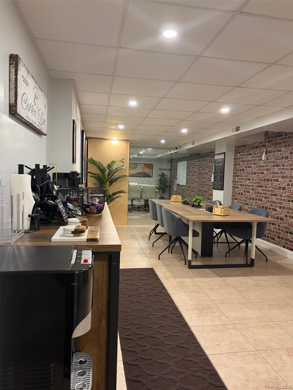 210 Pelham Road, Unit 5L New Rochelle, NY 10805 - Photo 2 of 18