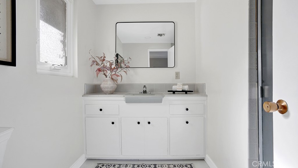 5537 Stardust Road La Canada Flintridge, CA 91011 - Photo 21 of 28