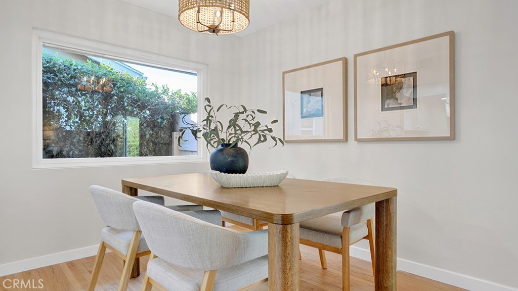 5537 Stardust Road La Canada Flintridge, CA 91011 - Photo 7 of 28