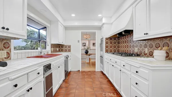 $1,898,000 | 5537 Stardust Road, La Canada Flintridge, CA 91011