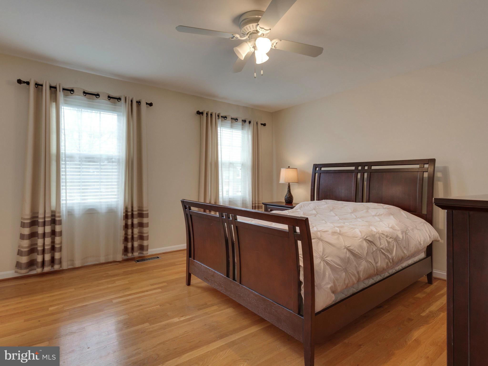 7019 Leestone Street Springfield, VA 22151 - Photo 16 of 30 Bedroom (Master)