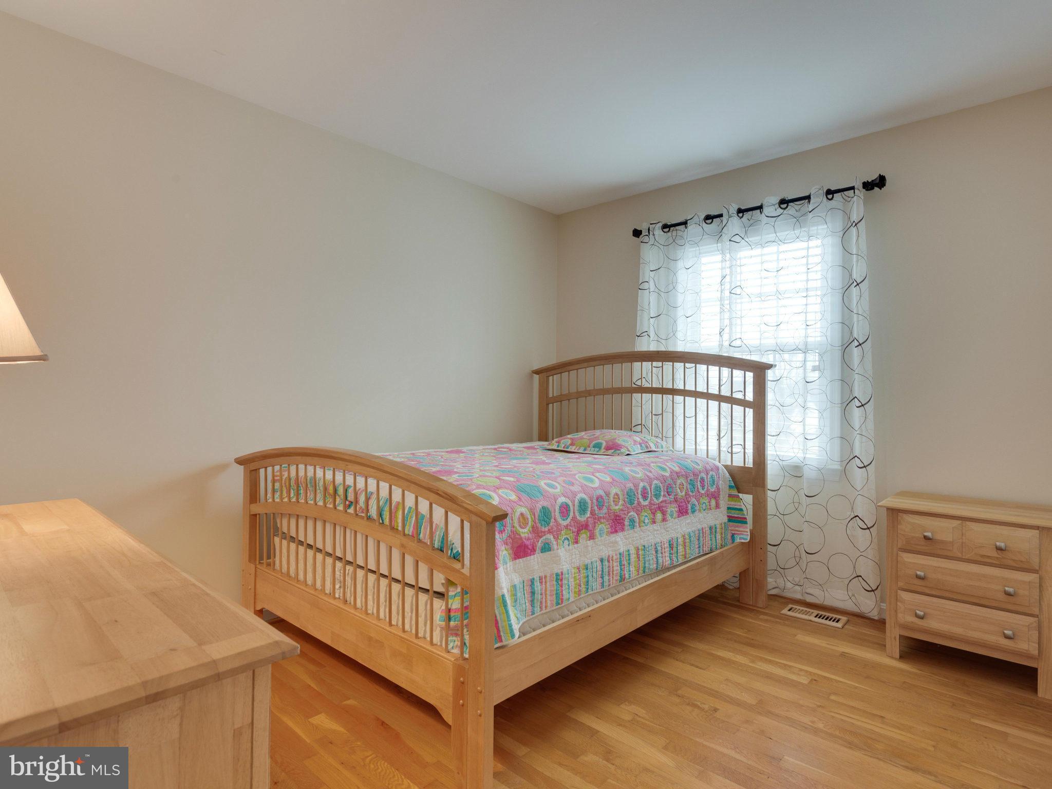 7019 Leestone Street Springfield, VA 22151 - Photo 21 of 30 Bedroom