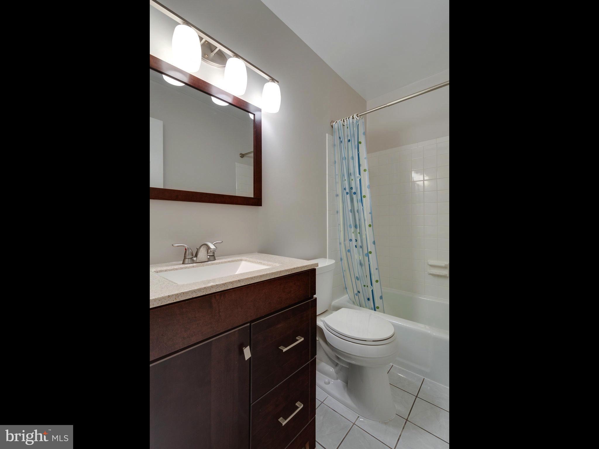 7019 Leestone Street Springfield, VA 22151 - Photo 23 of 30 Bath