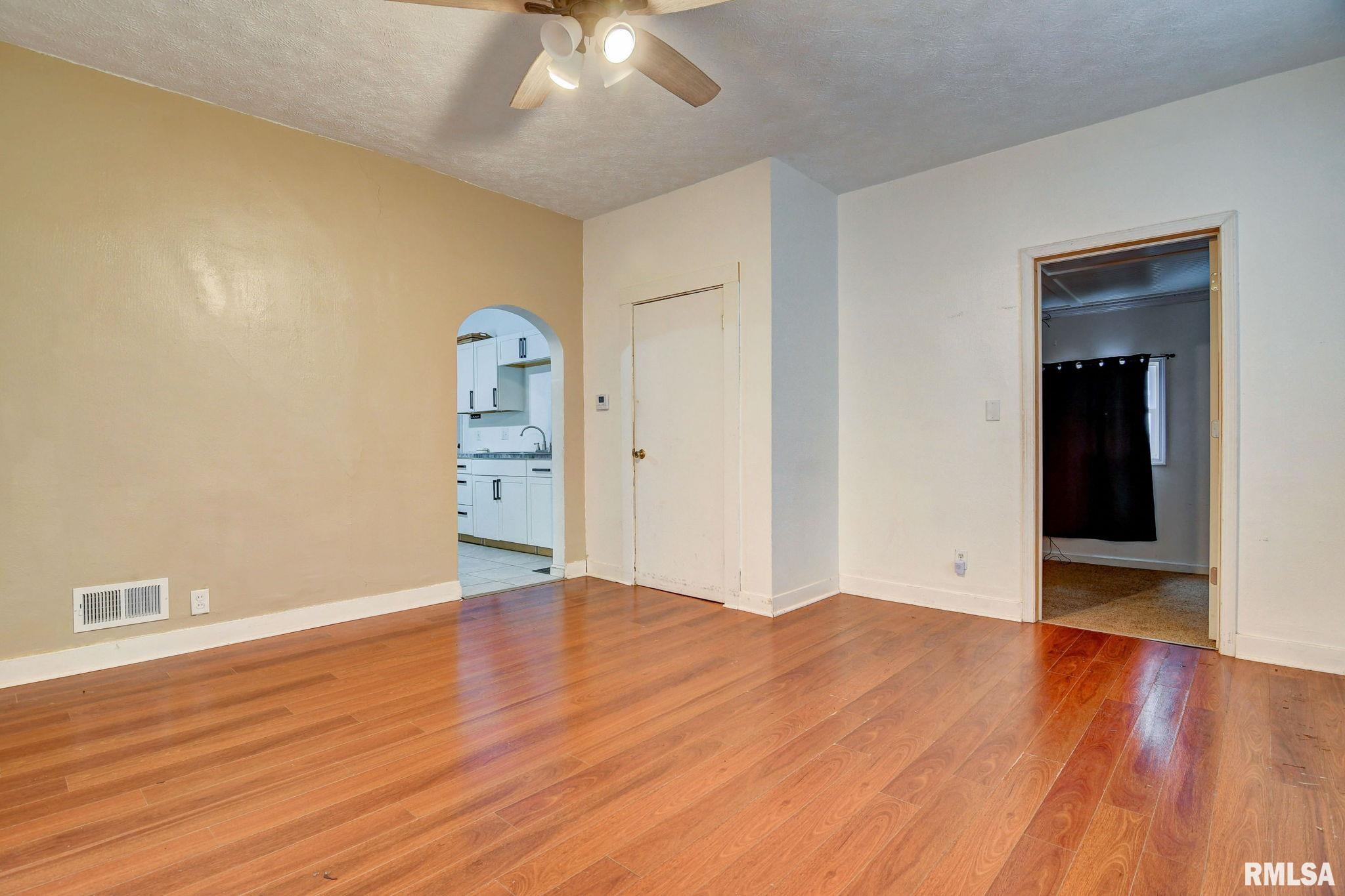 826 North Patton Avenue Springfield, IL 62702 - Photo 5 of 21