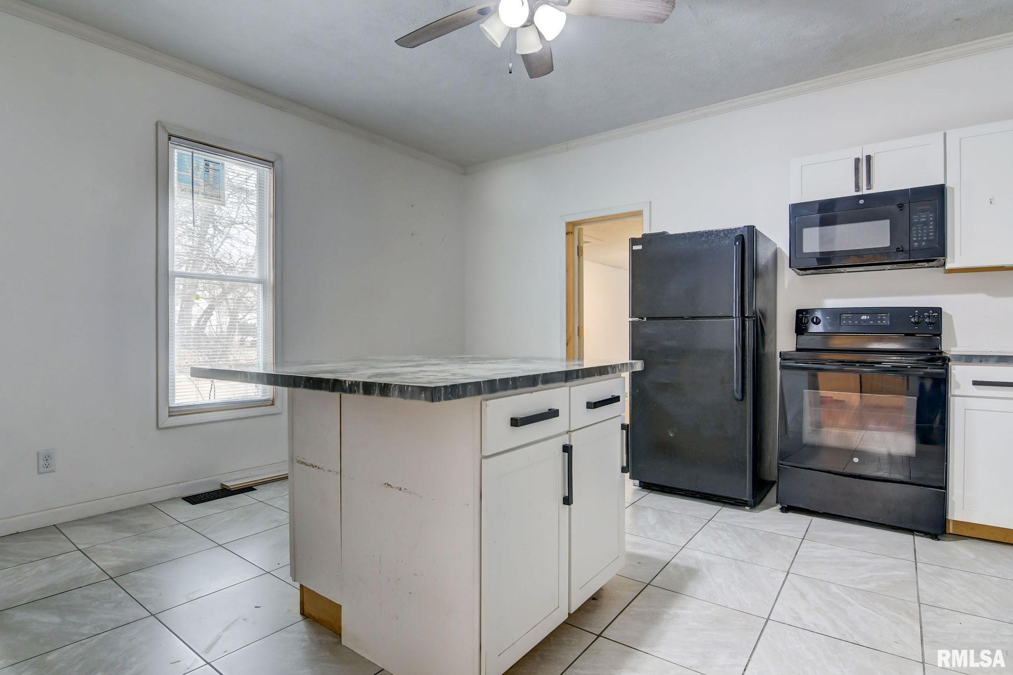 826 North Patton Avenue Springfield, IL 62702 - Photo 9 of 21