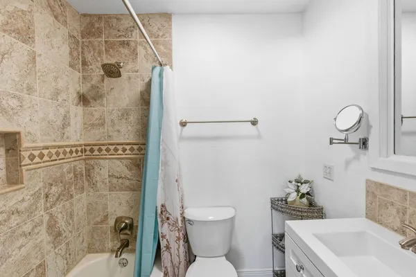 $1,500,000 | 18335 Farm To Market Road 86, Dale, TX 78616