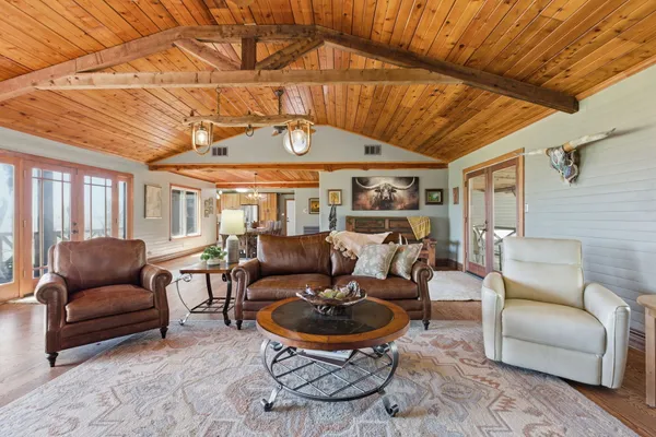 $1,500,000 | 18335 Farm To Market Road 86, Dale, TX 78616