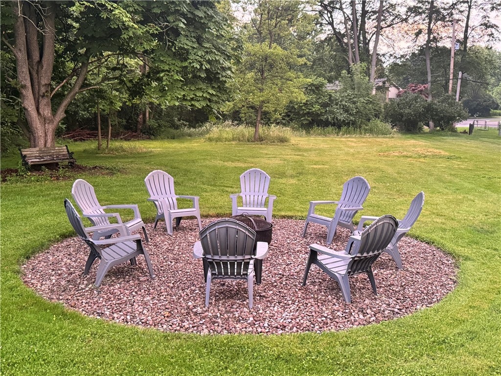 707 Webster Road Webster, NY 14580 - Photo 23 of 26