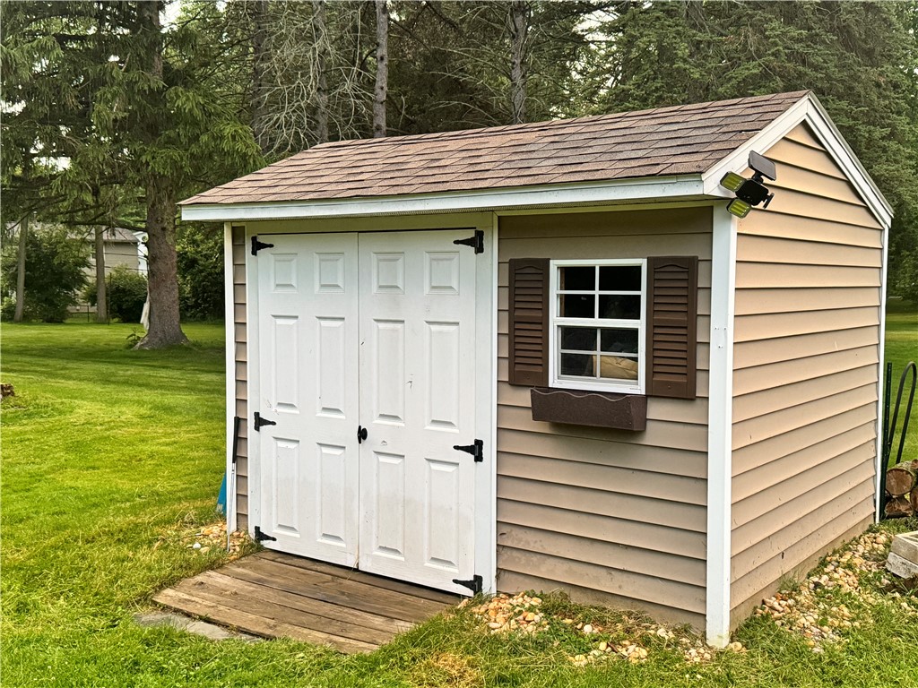 707 Webster Road Webster, NY 14580 - Photo 24 of 26