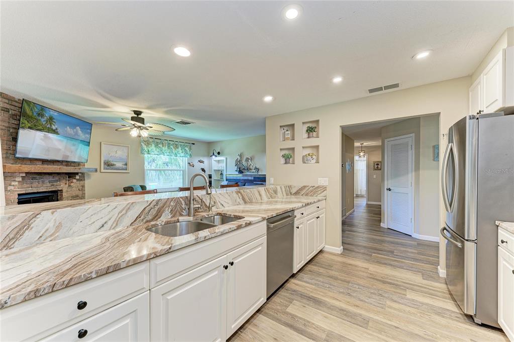 1184 Kenisco Road Venice, FL 34293 - Photo 15 of 47