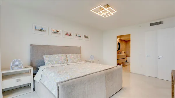 $6,500 | 4240 Galt Ocean Drive, Unit 1006, Fort Lauderdale, FL 33308