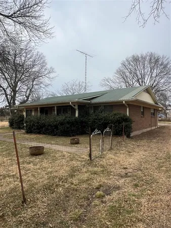 $699,900 | 1655 Farm To Market Road 120, Denison, TX 75021
