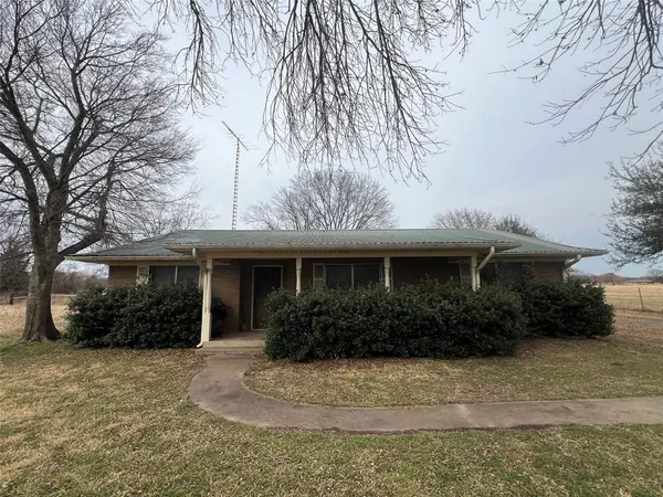 $699,900 | 1655 Farm To Market Road 120, Denison, TX 75021