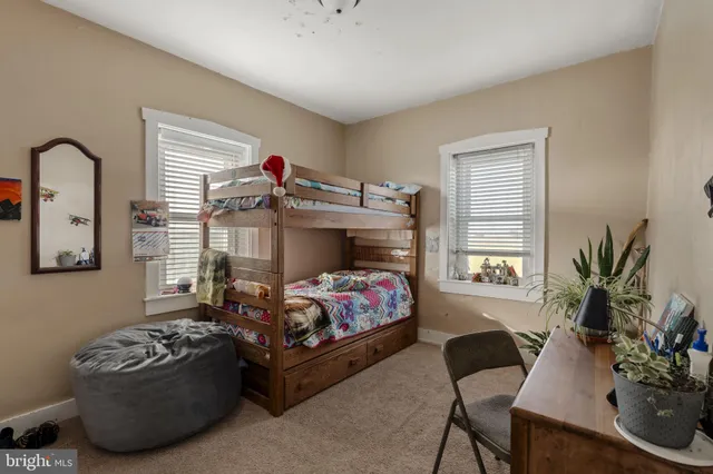 $1,000,000 | 490 Weidmansville Road, Ephrata, PA 17522