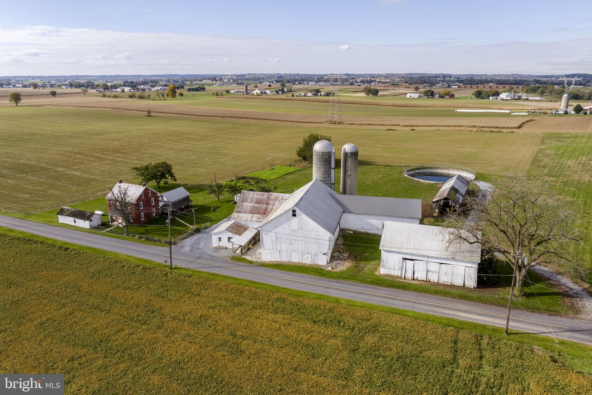 490 Weidmansville Road Ephrata, PA 17522 - Photo 4 of 46
