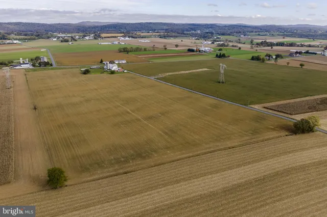 $1,000,000 | 490 Weidmansville Road, Ephrata, PA 17522