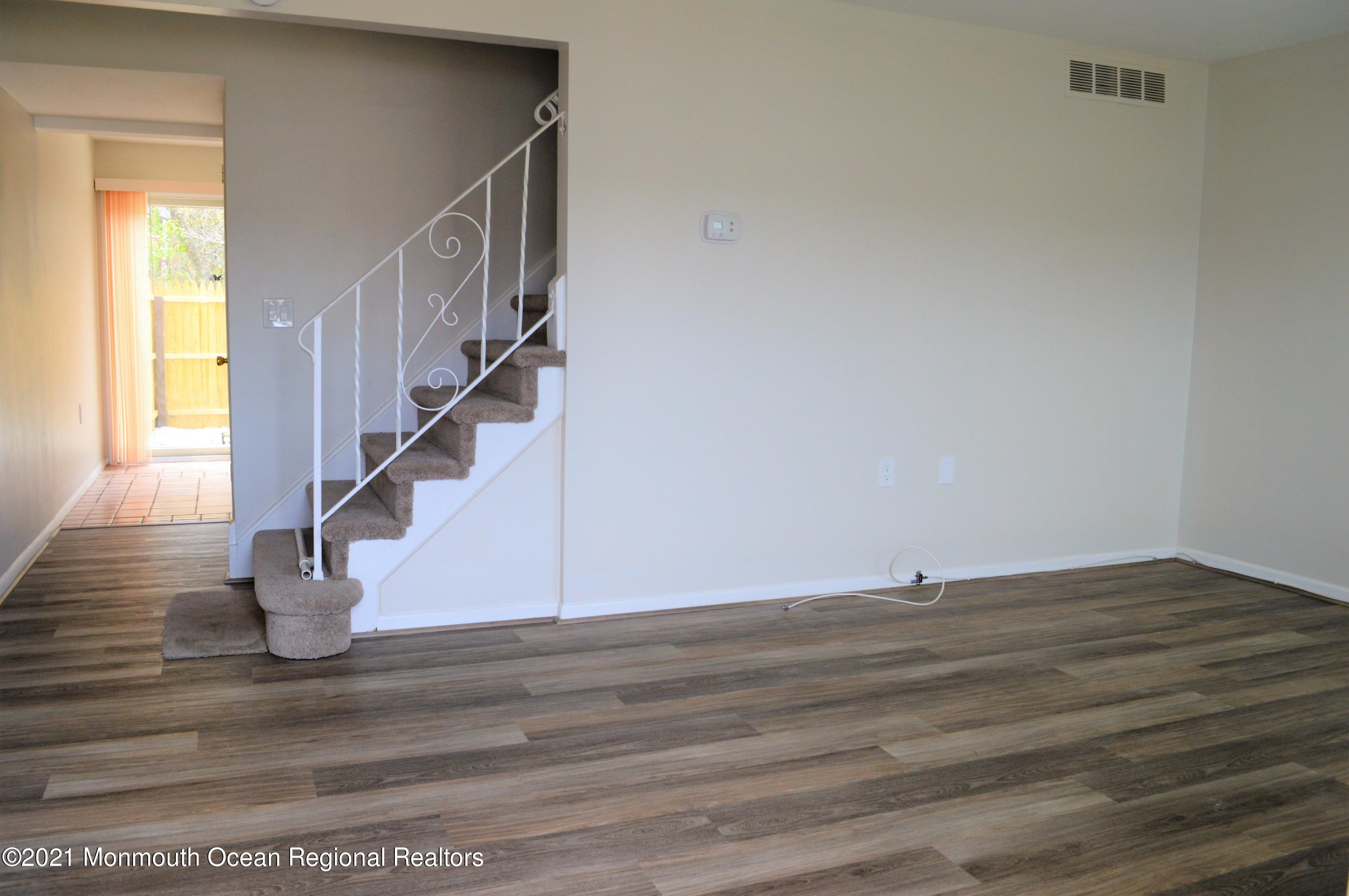 320 Greenwood Loop Road Brick, NJ 08724 - Photo 3 of 22 Living Room