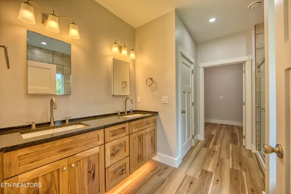 $498,000 | 760 Rockview Road, Jamestown, TN 38556