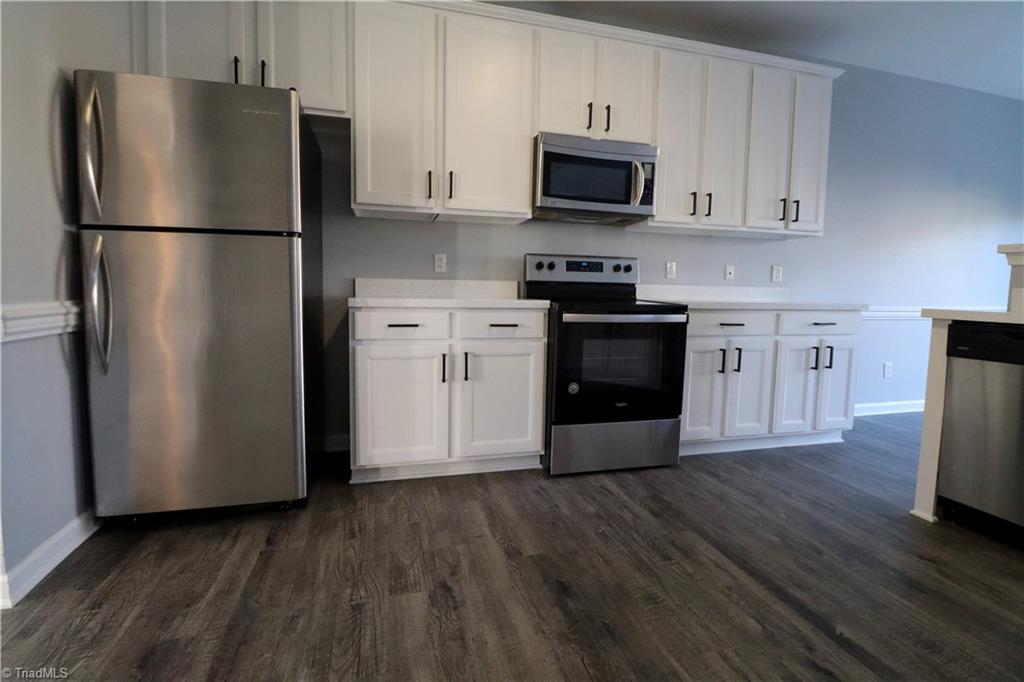 854 Hedgepath Terrace High Point, NC 27265 - Photo 15 of 34