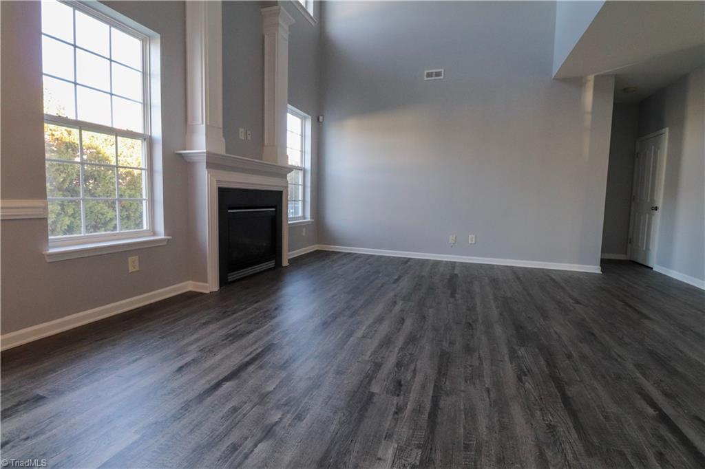 854 Hedgepath Terrace High Point, NC 27265 - Photo 3 of 34